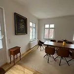 Appartement Historic Building- 9 Bedrooms - Groups Up To 26