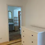 Appartement Historic Building- 9 Bedrooms - Groups Up To 26