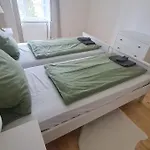 Historic Building- 9 Bedrooms - Groups Up To 26
