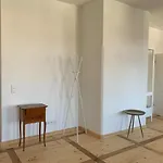 Appartement Historic Building- 9 Bedrooms - Groups Up To 26