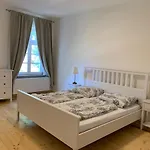 Appartement Historic Building- 9 Bedrooms - Groups Up To 26 *
