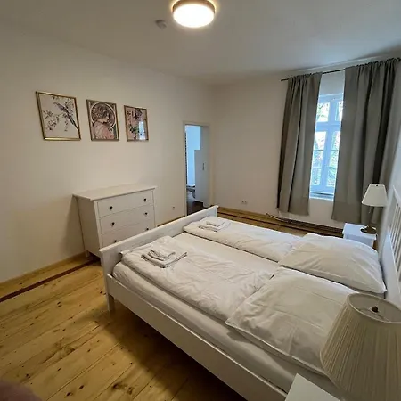 아파트 Historic Building- 9 Bedrooms - Groups Up To 26 Gutenzell-Hürbel