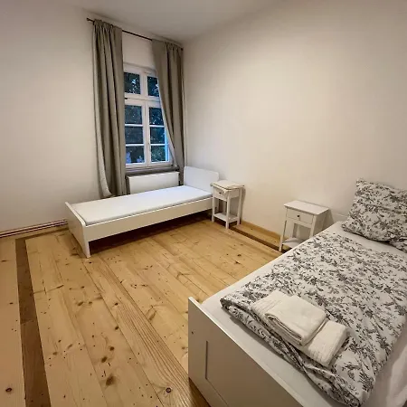 Appartement Historic Building- 9 Bedrooms - Groups Up To 26 Gutenzell-Hürbel