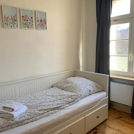 아파트 Historic Building- 9 Bedrooms - Groups Up To 26 Gutenzell-Hürbel
