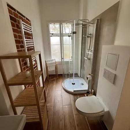 Historic Building- 9 Bedrooms - Groups Up To 26 아파트 *