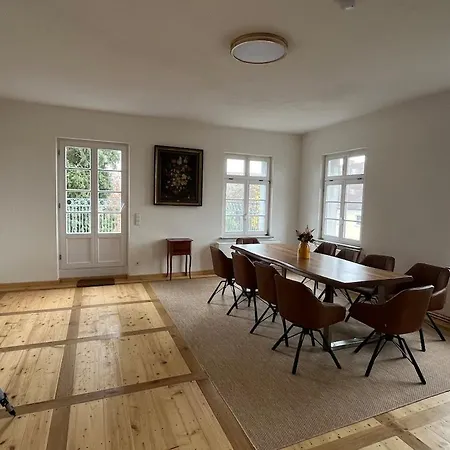Historic Building- 9 Bedrooms - Groups Up To 26 * Gutenzell-Hürbel