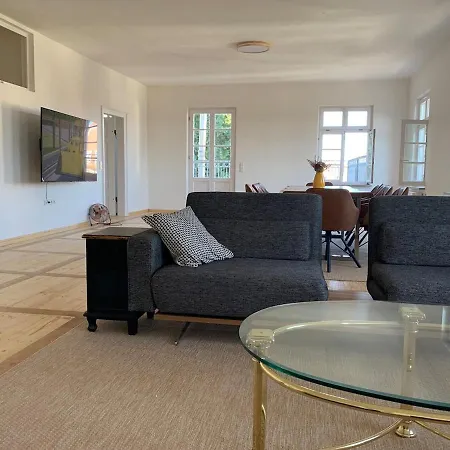 Historic Building- 9 Bedrooms - Groups Up To 26 Gutenzell-Hürbel