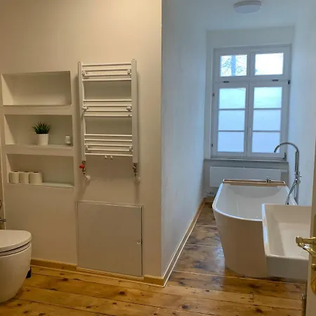 아파트 Historic Building- 9 Bedrooms - Groups Up To 26