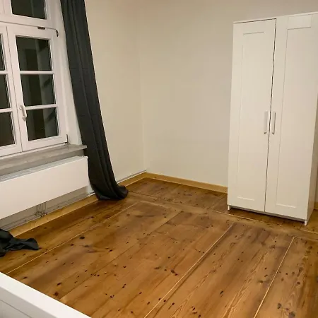 Historic Building- 9 Bedrooms - Groups Up To 26 아파트 Gutenzell-Hürbel