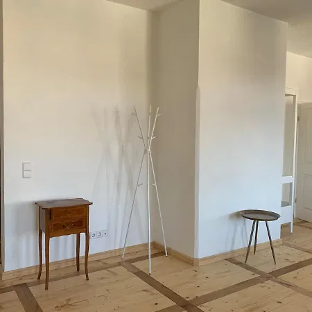 아파트 Historic Building- 9 Bedrooms - Groups Up To 26