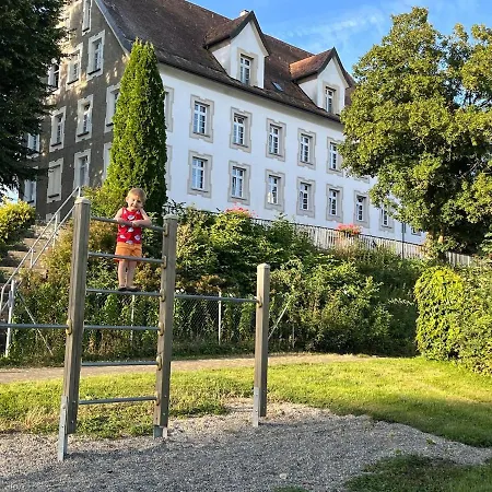 Historic Building- 9 Bedrooms - Groups Up To 26 * Gutenzell-Hürbel