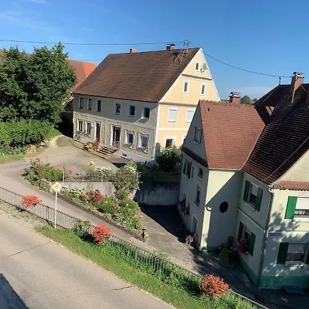 Historic Building- 9 Bedrooms - Groups Up To 26 * Gutenzell-Hürbel